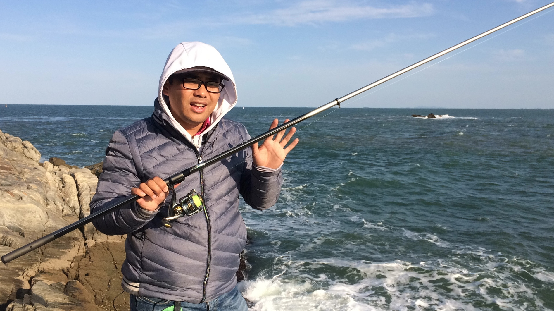 海边玩矶钓,到底应该如何选择钓鱼竿?