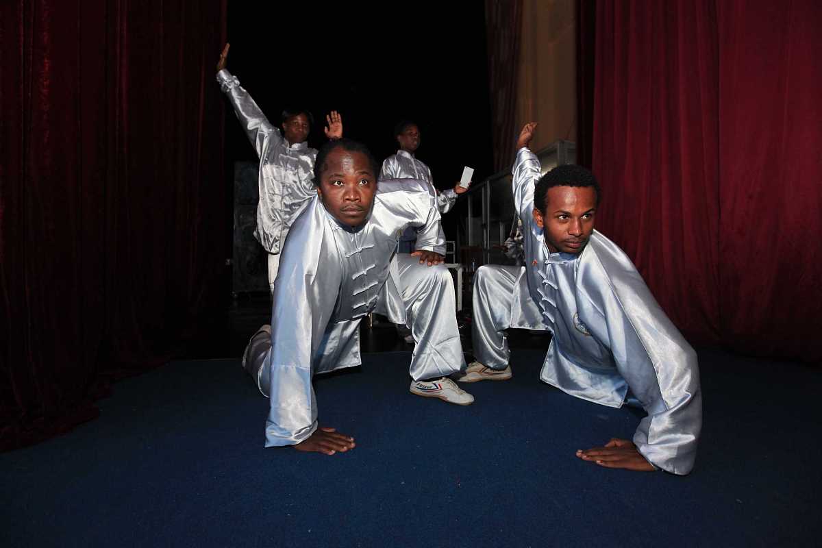 2023年基层党务培训班结业仪式主持稿 | 完整流程及讲话