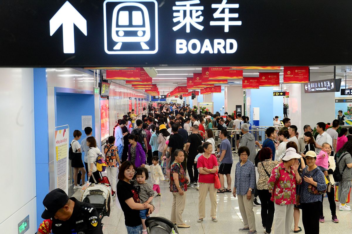 甘肃中医药大学地址：兰州市城关区七里河南路，交通便利环境优美