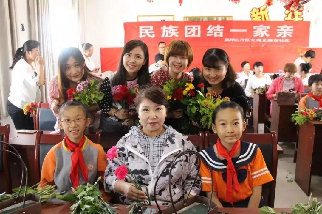 我愛你中國!新疆各族婦女姐妹向祖國母親深情告白!