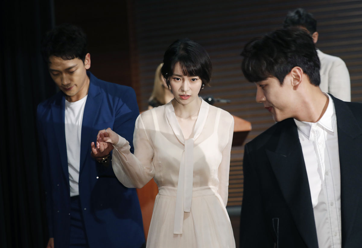 当地时间2019年8月5日,韩国首尔,明星现身电视剧《welcome 2 life》新