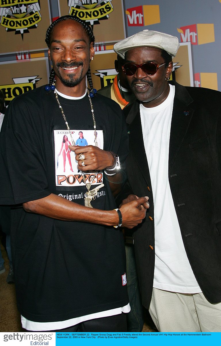 new york - september 22:  rapper snoop dogg and fab 5 freddy att
