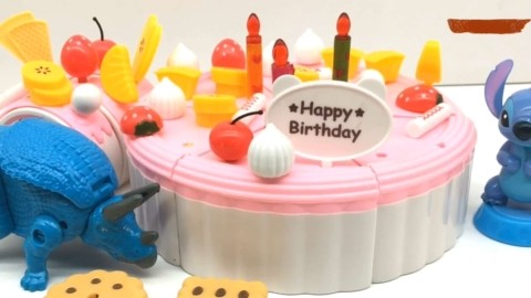 三角龙过生日,分享生日蛋糕