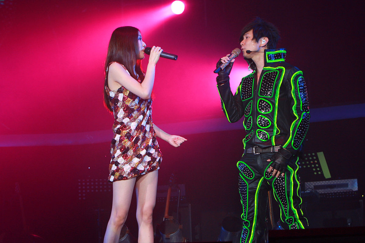 2010年8月28日,上海,唱作天王林俊杰继举办"<strong>i</strong> am"世界巡回演唱会第二