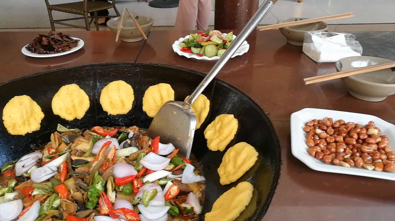 城口腊肉柴火鸡:除了美景还有不一样的地方特色美食