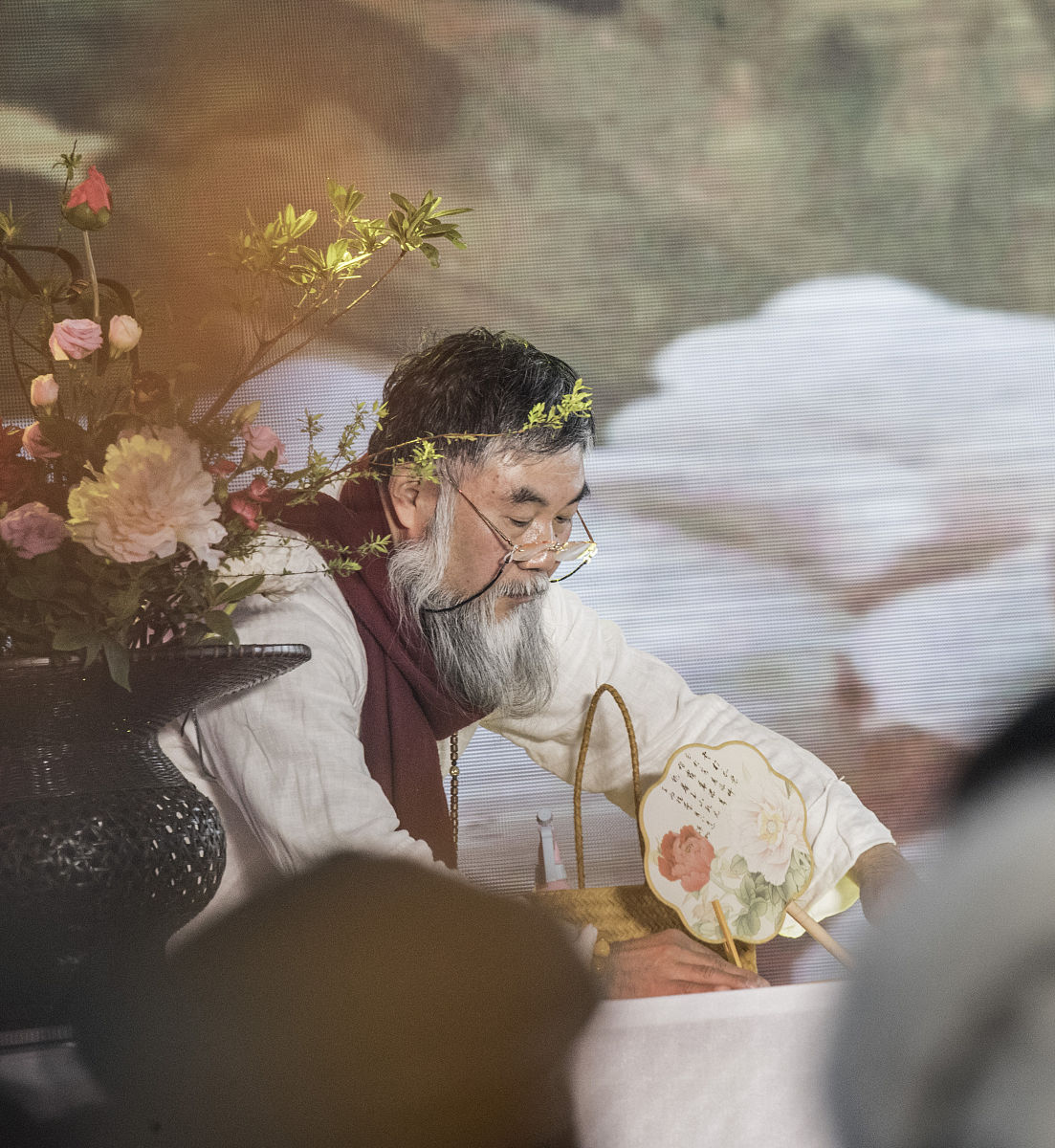 连云港媒体曝光求助热线电话是多少？最管用的曝光平台？生成一篇1500~2000字的解决办法