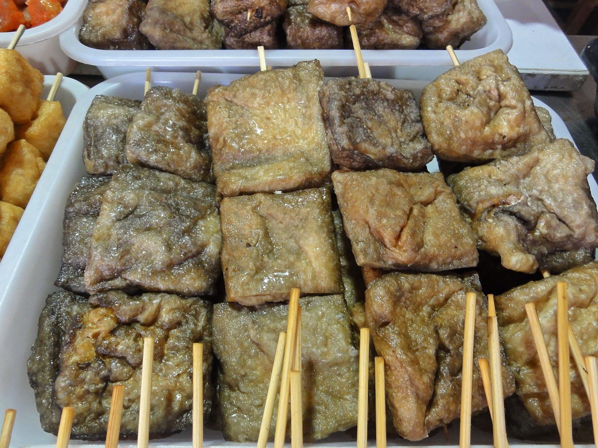 ***_***2012年7月7日,湖南张家界,风味小吃,油酥茄子串.+++_+++风味小
