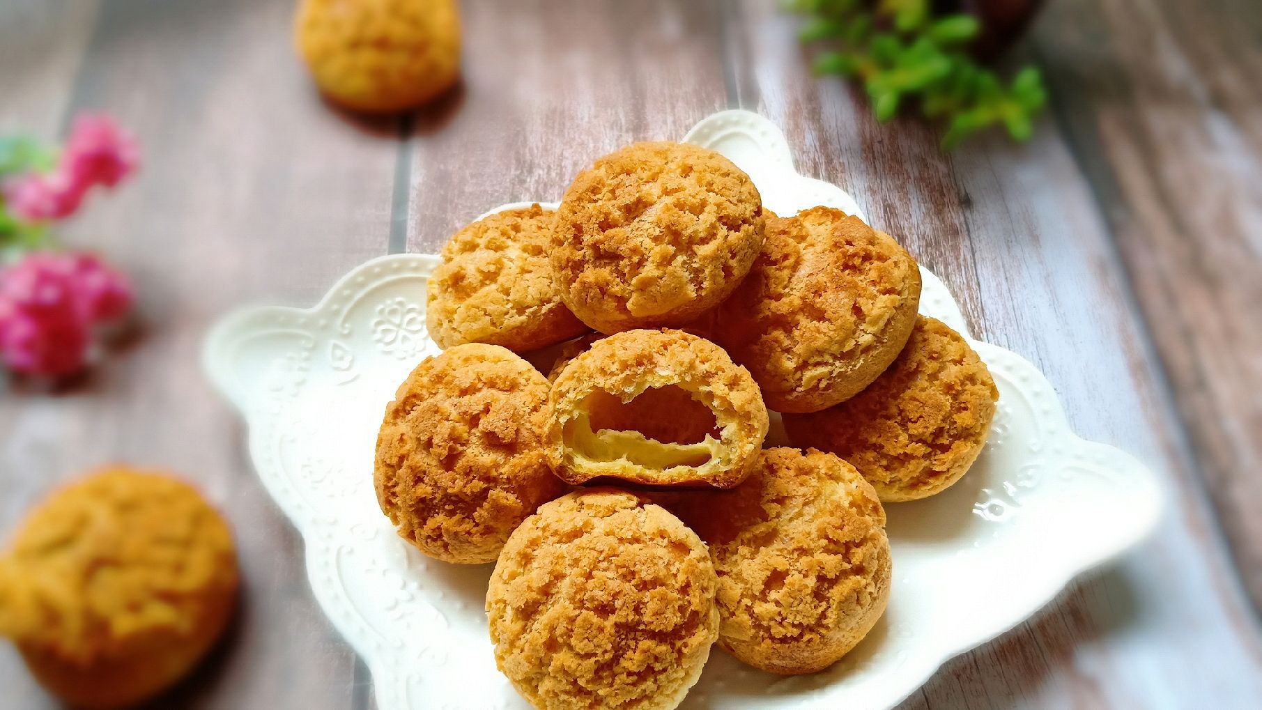 蛋糕店里的酥皮泡芙,做法竟如此简单,看完视频你还不会就来找我