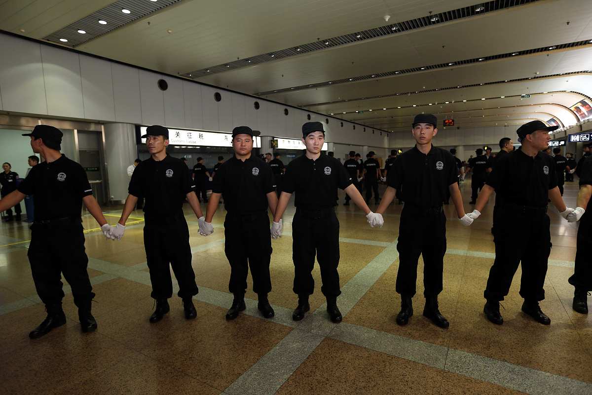 贵州航空学院：提升民航安检水平，保障航空安全