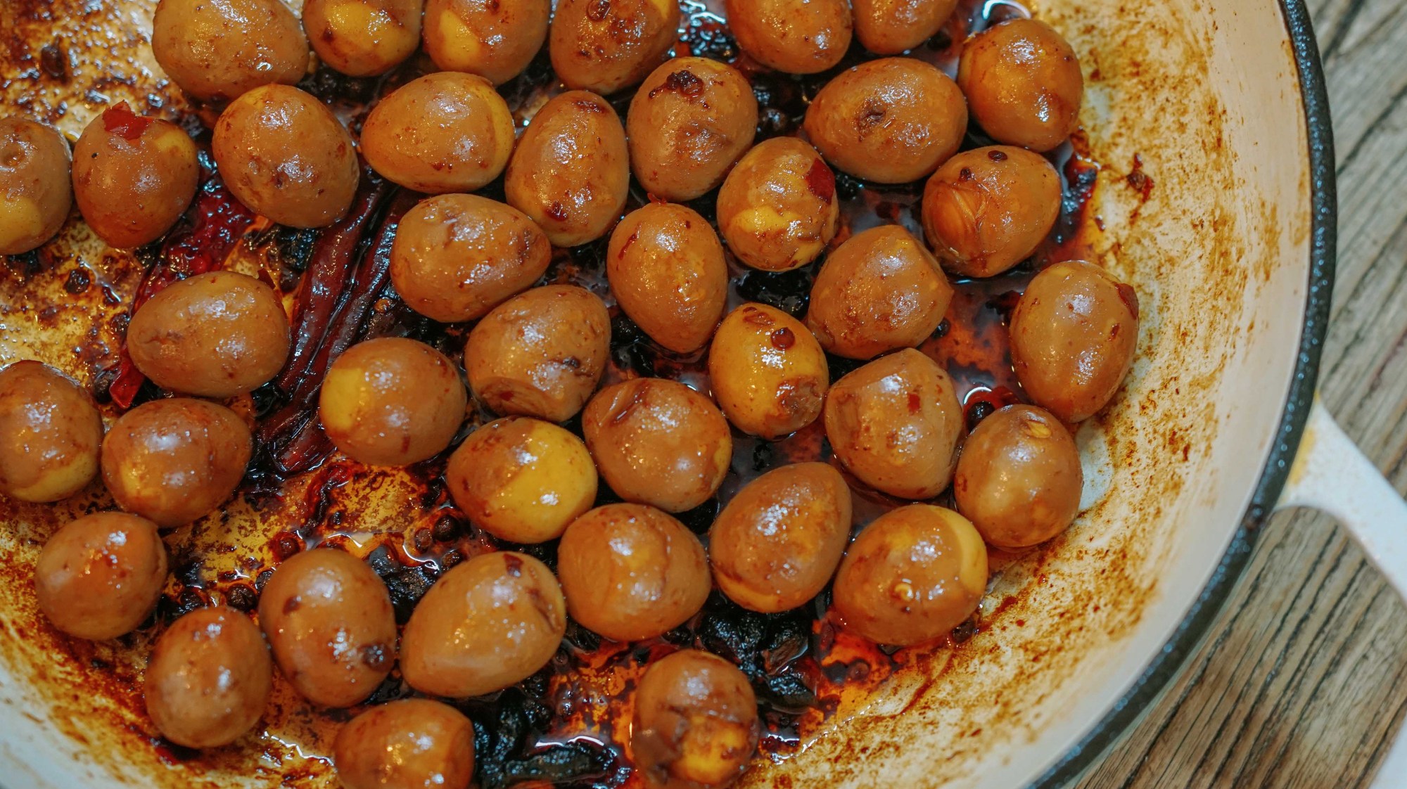 让人脸红的一顿饭,用啤酒做下酒菜