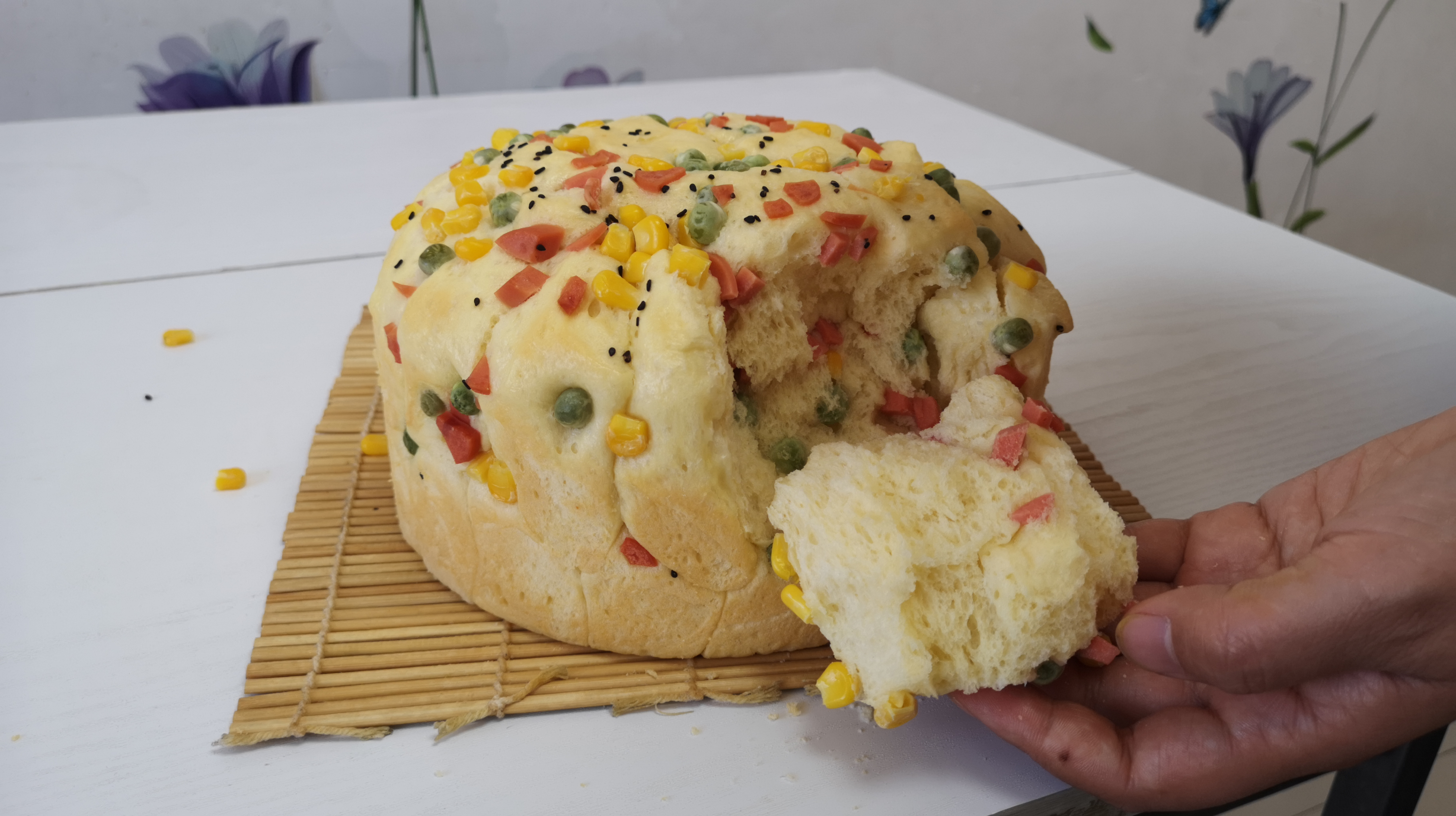 鸡蛋里加面粉居然这么好吃,不用一滴水,简单快速比包子油条好吃
