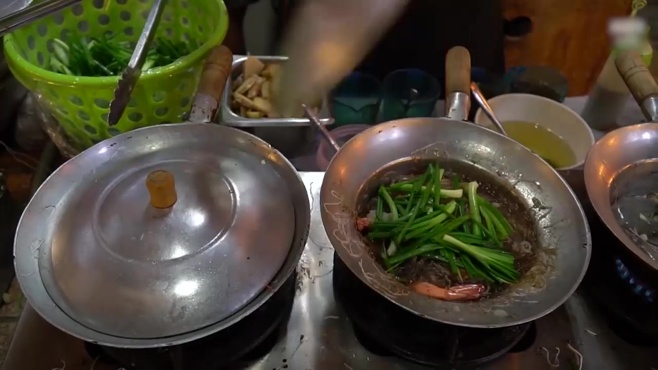 这样做的鲜虾粉,吃的好过瘾,好吃的美食要分享!