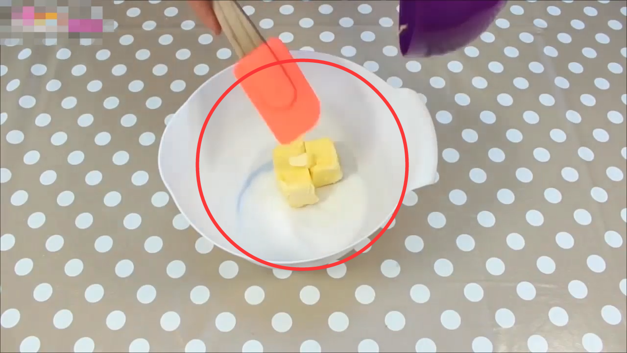 小鸟造型的蛋糕,竟是用这些材料制作的,真是长见识了