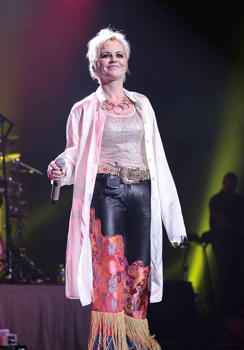 2018年1月16日讯,小红莓乐队(the cranberries) 主唱dolores o'riorda