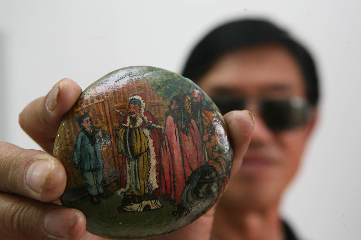 三顾茅庐的爆笑故事：刘备竟然是个小丑！