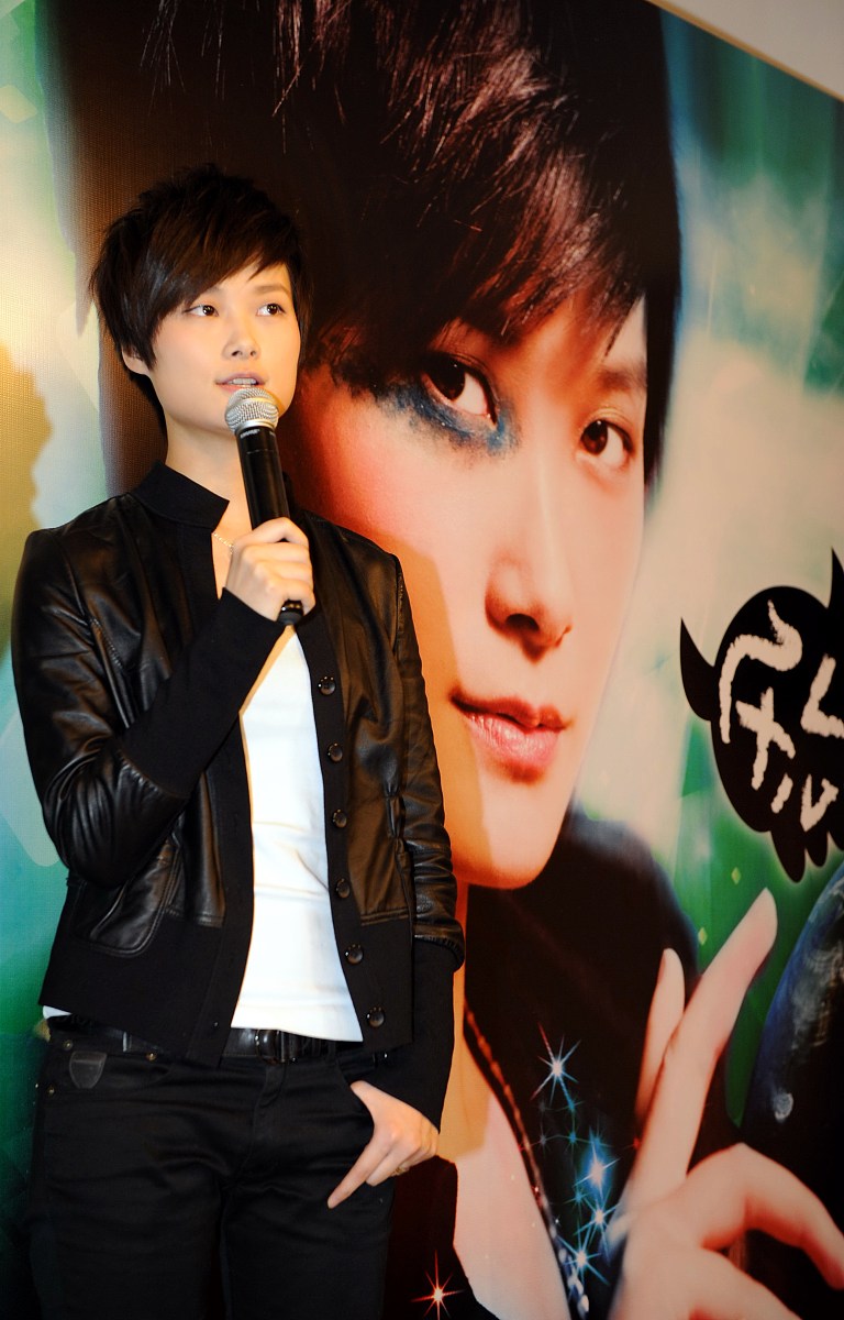 2009年12月2日,北京,李宇春"阿么——李宇春北京演唱会"记者会.***_**