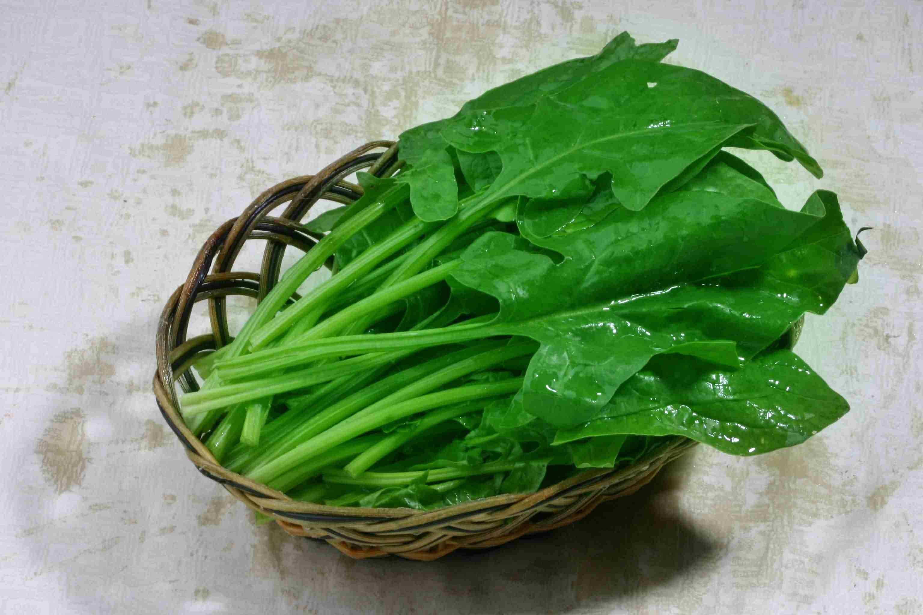 菠菜功效太多了!但却不能与这些食物同吃,易致腹泻