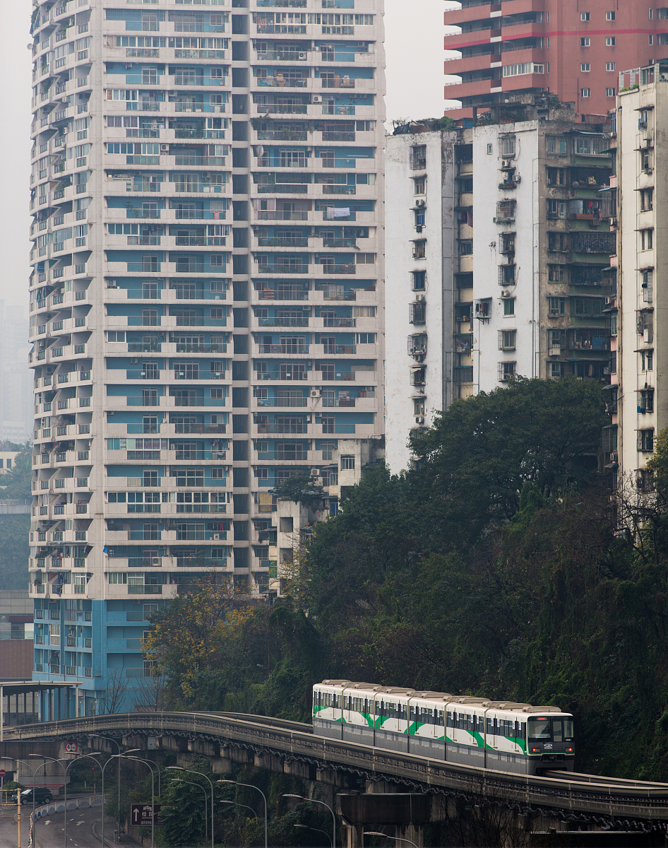 重庆有哪些轻轨大专学校！