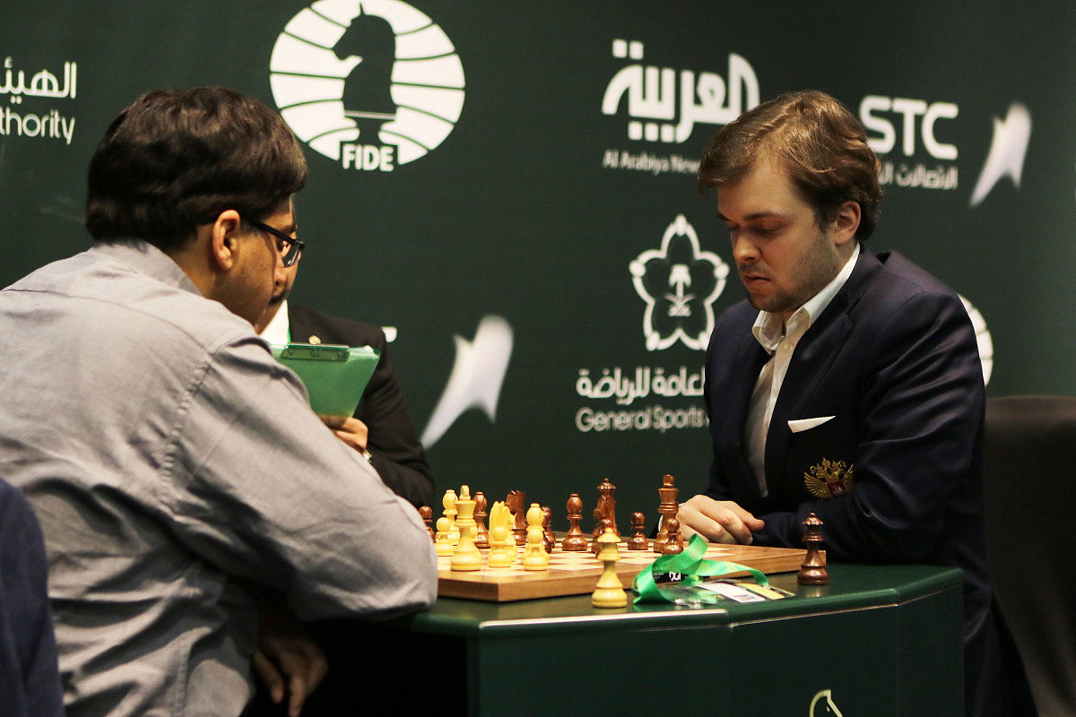 卡斯帕罗夫：国际象棋传奇，最伟大棋手之一