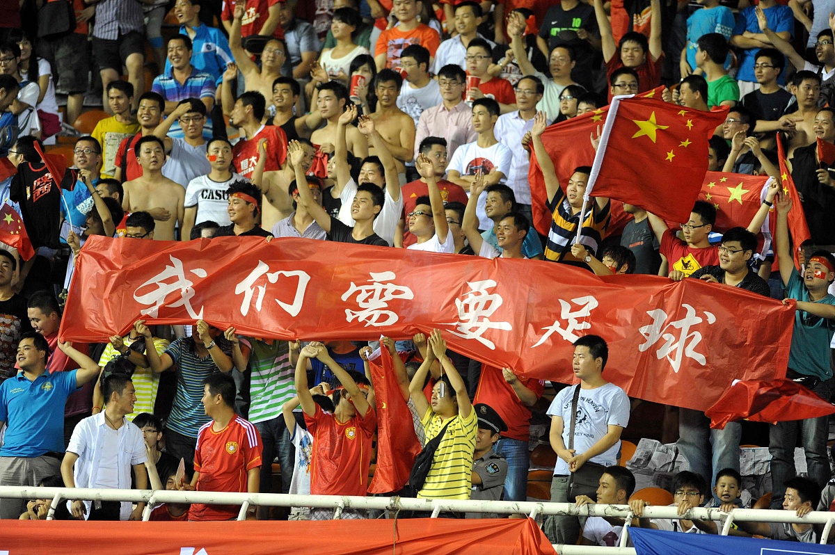 足球爱好者简历：热爱运动，具备组织能力，为陕西足球发展贡献力量