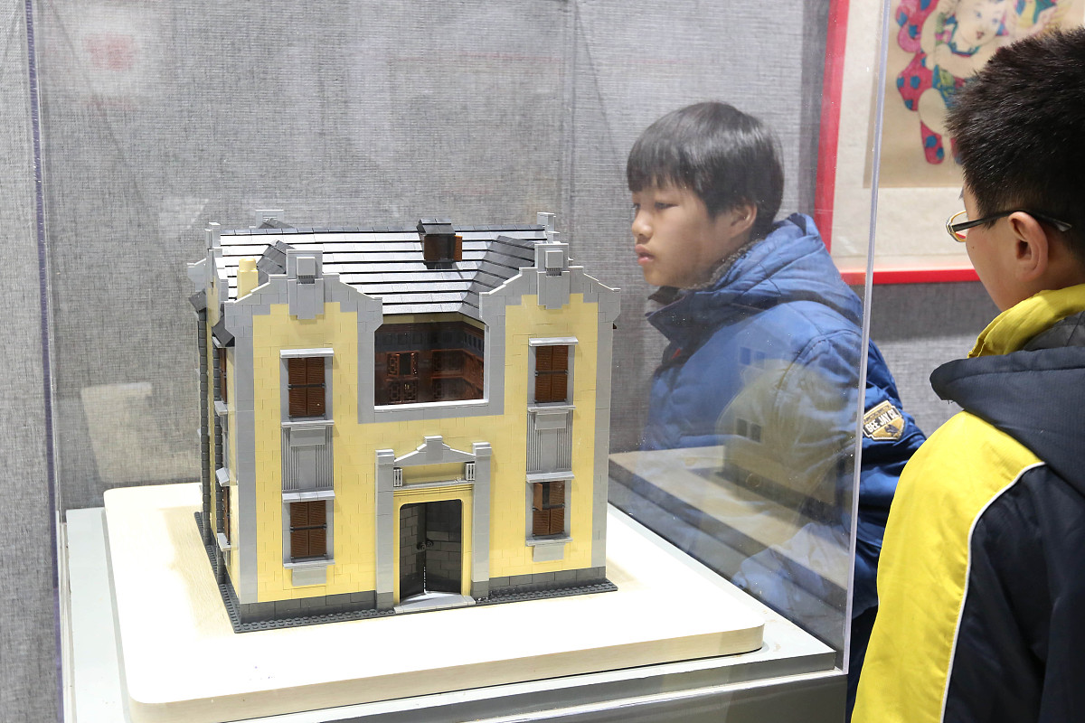 2016年1月30日,上海,"金猴闹春"——第十届海上年俗风情展在上海市群
