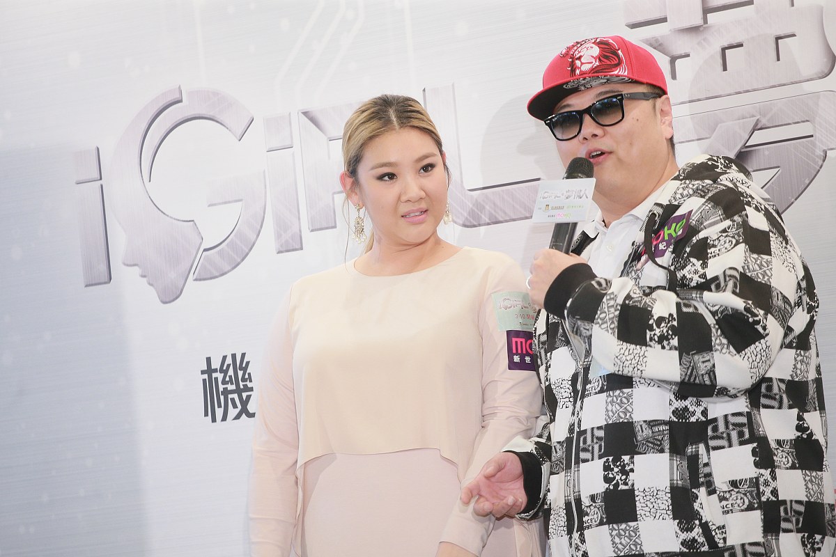 2016年3月7日,香港,电影《i girls梦情人》宣传活动.***_*** , 郑欣宜