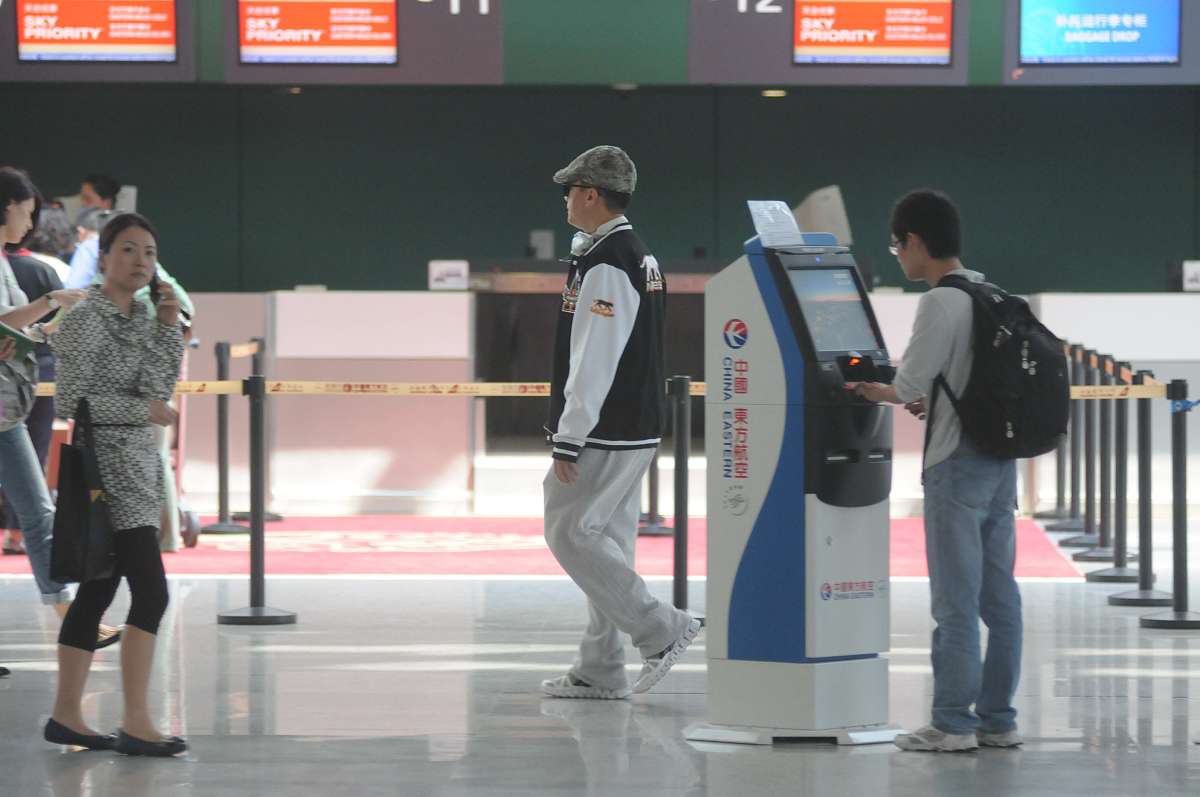 成都机场安检是否有身高限制？