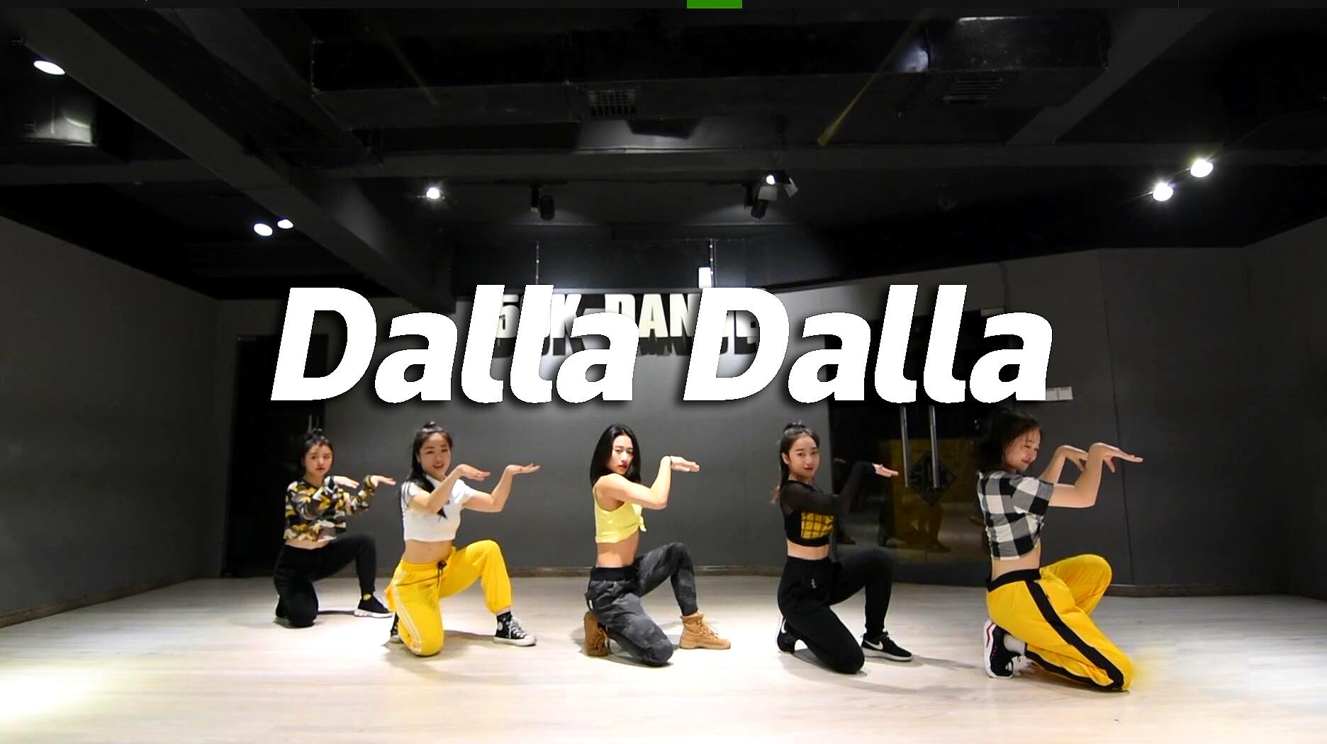 [图]音音翻跳ITZY《Dalla Dalla》,干脆利落