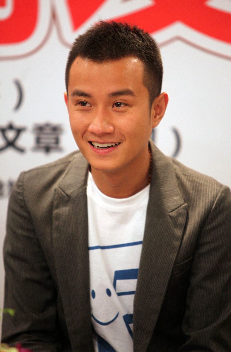 2011年4月6日,西安,电影《万有引力》发布会.   ***_*** 文章+++_+++
