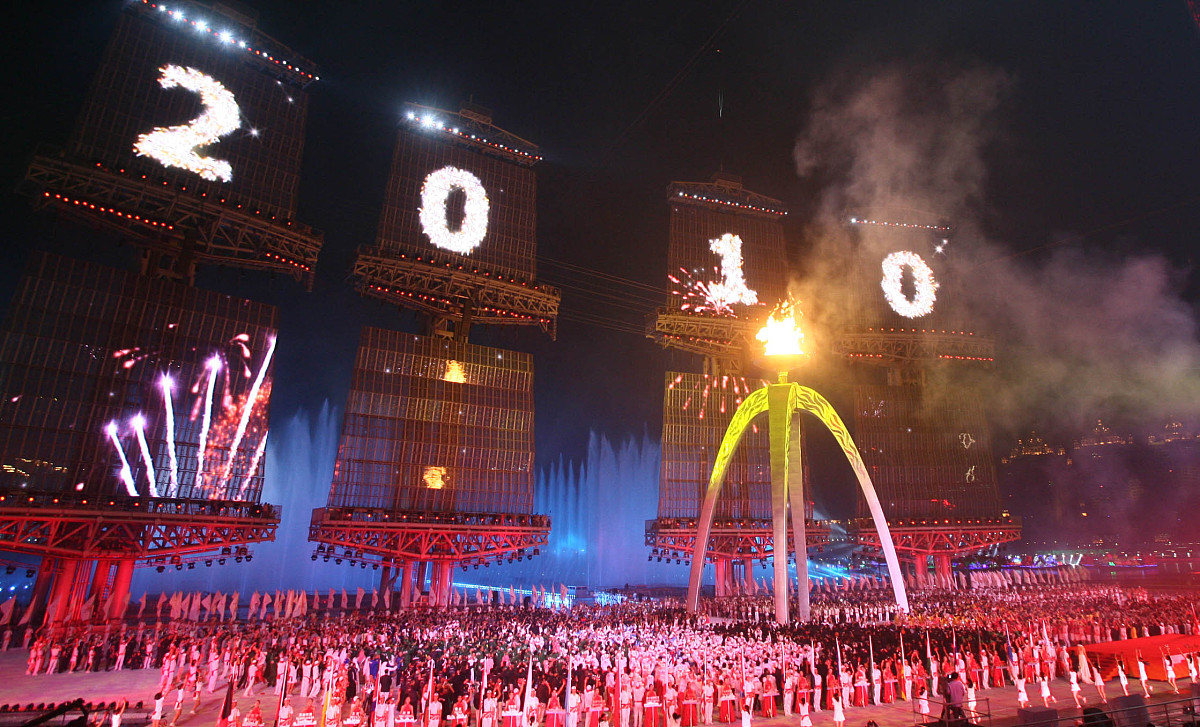 6月15日第19届亚运会迎来倒计时100天随着亚运会火种在杭州良渚古城遗址公园大莫角山成功采集首个亚运会线上火炬传递活动也同步启动。写10条评论