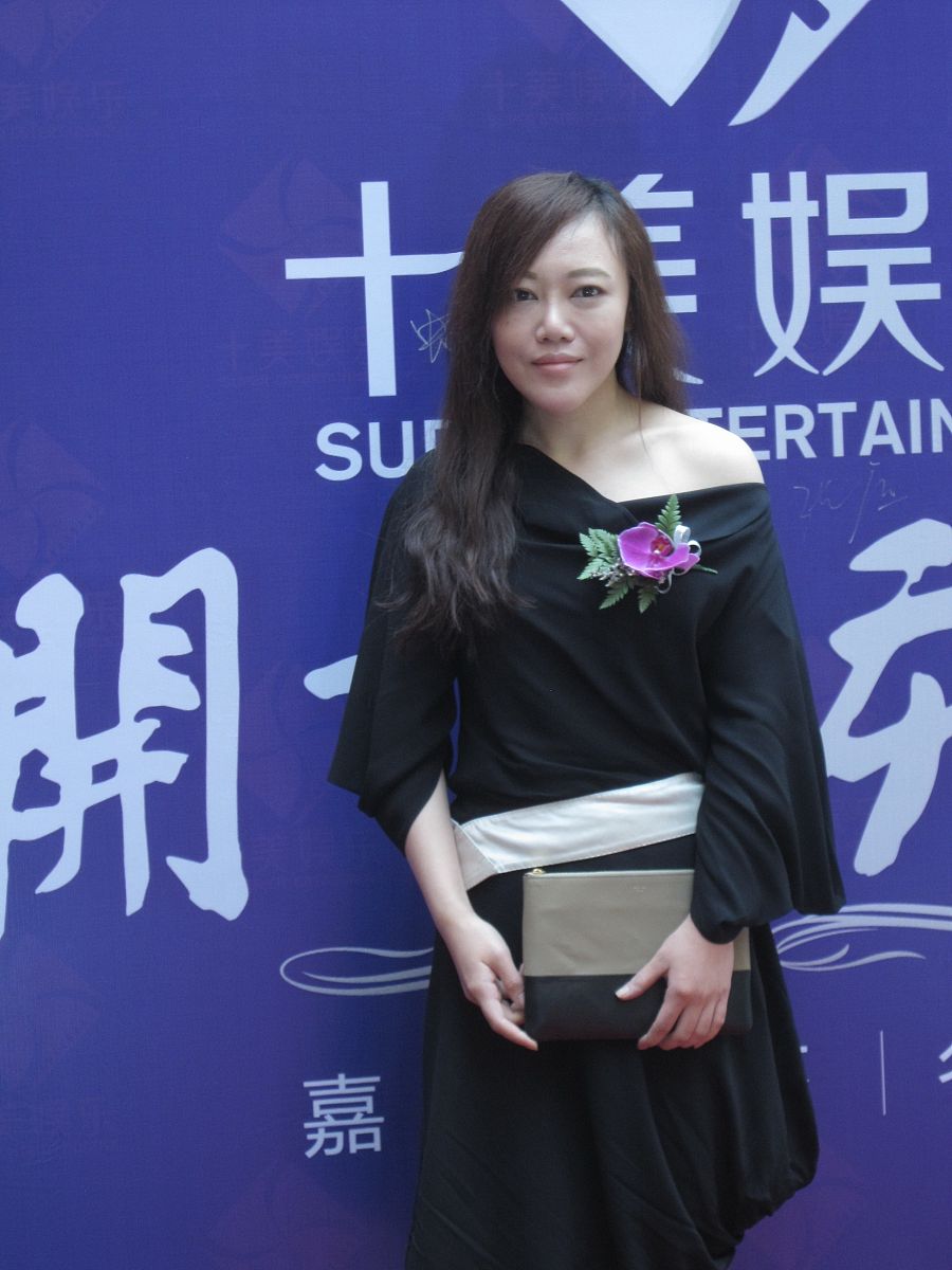 2013年10月18日,北京,十美娱乐开业盛典在京举行.张悦然