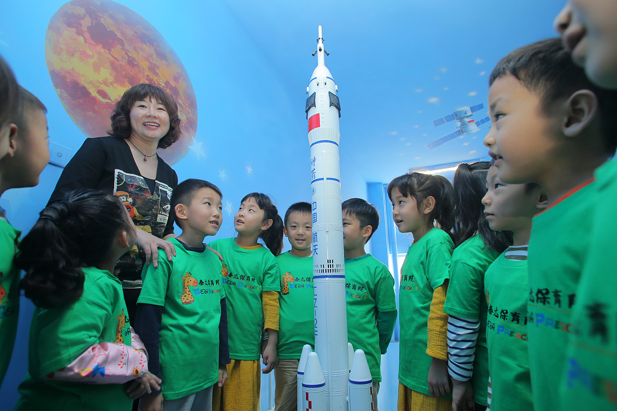 2018年成都幼师学校招生进行中！培养未来教育人才，科技助力幼儿教育发展