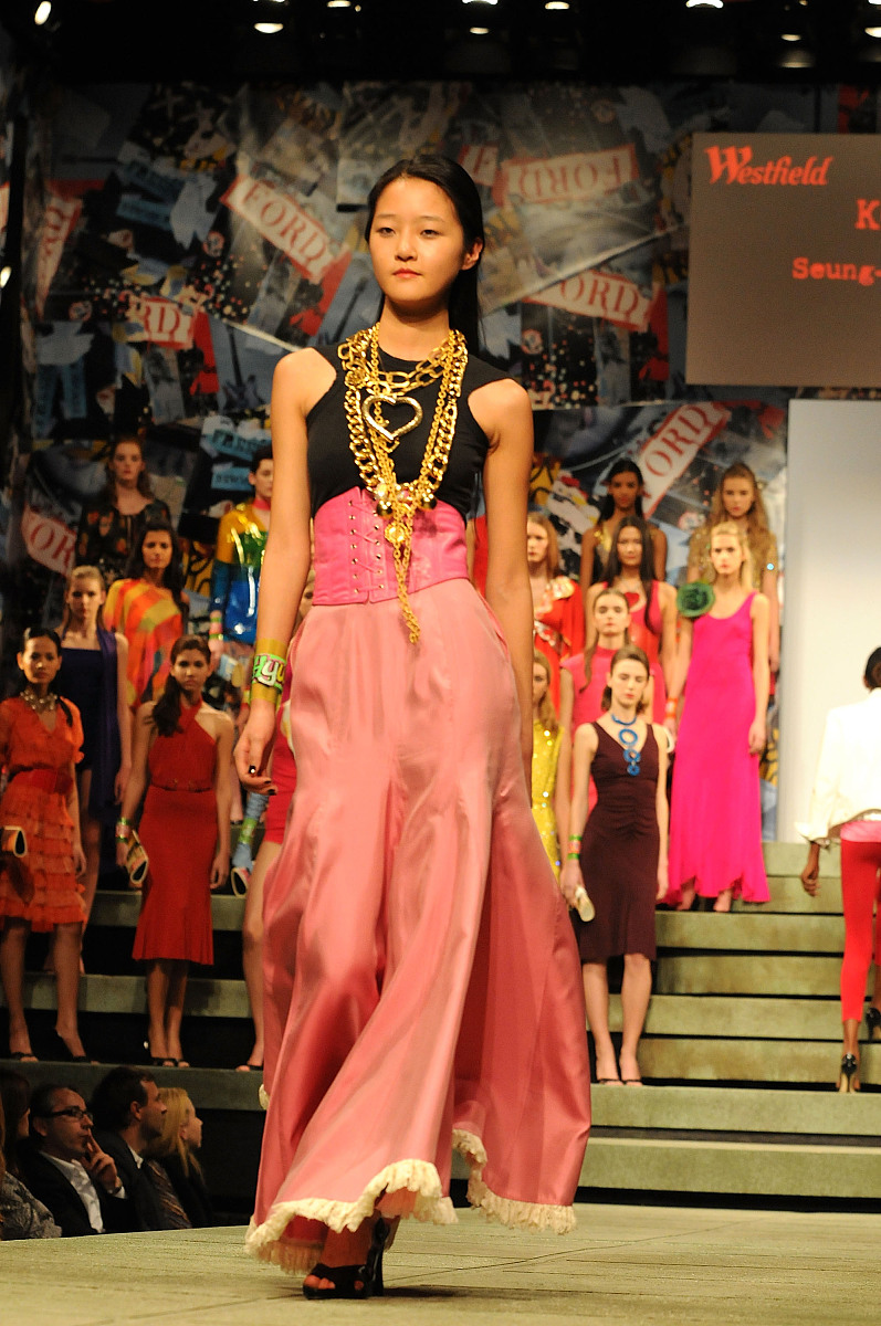 ford   models   supermodel   of   the   world   2008   winner   