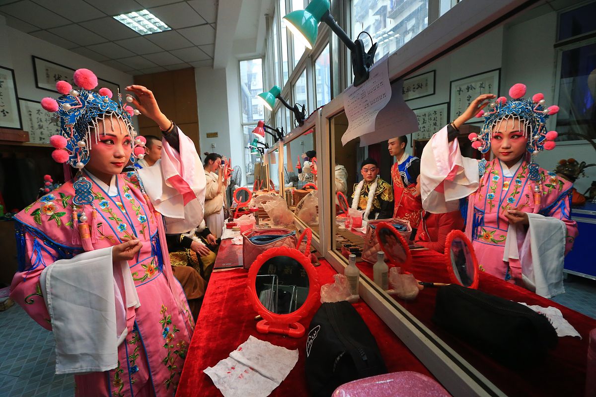 四川遂宁电力资质升级:三级升二级条件全解析