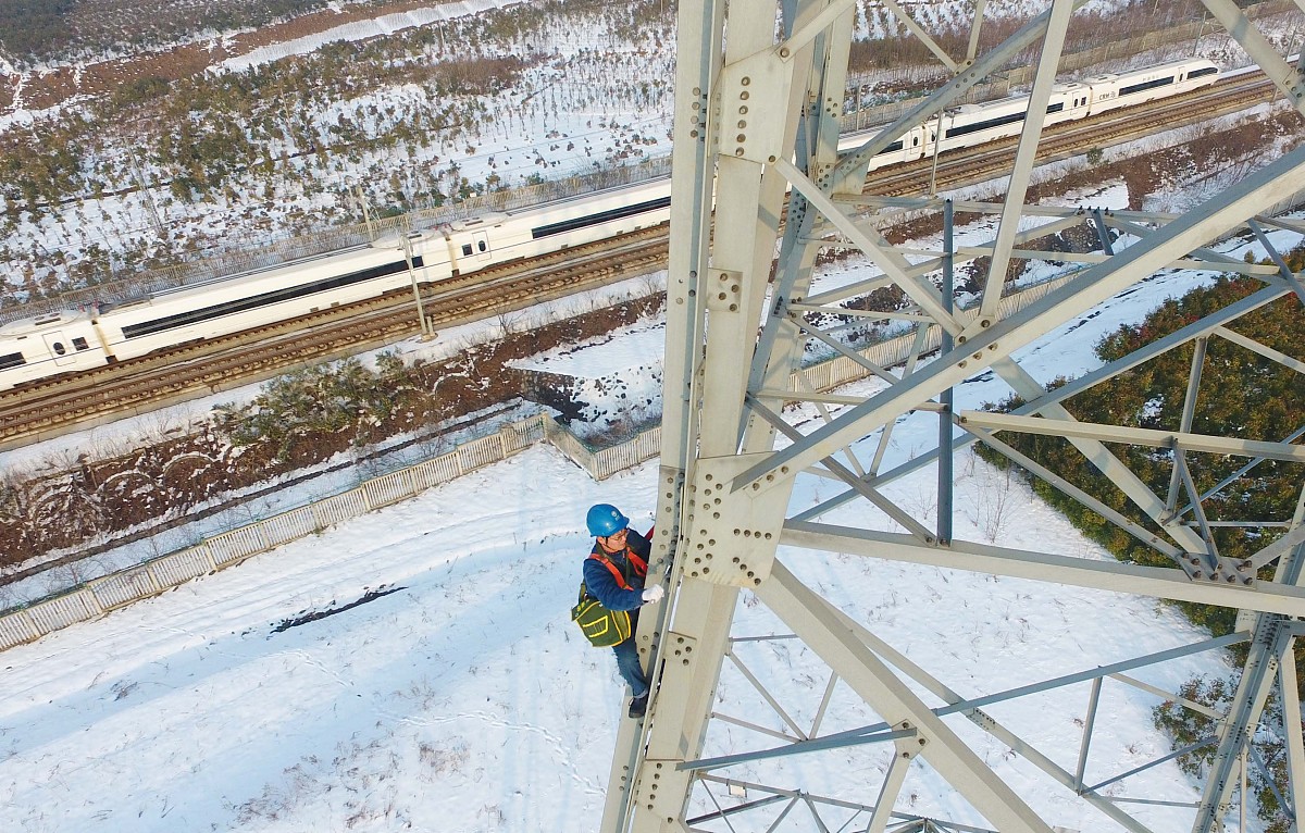 成都铁路卫校专业介绍：交通运输、工程、管理、医学等领域