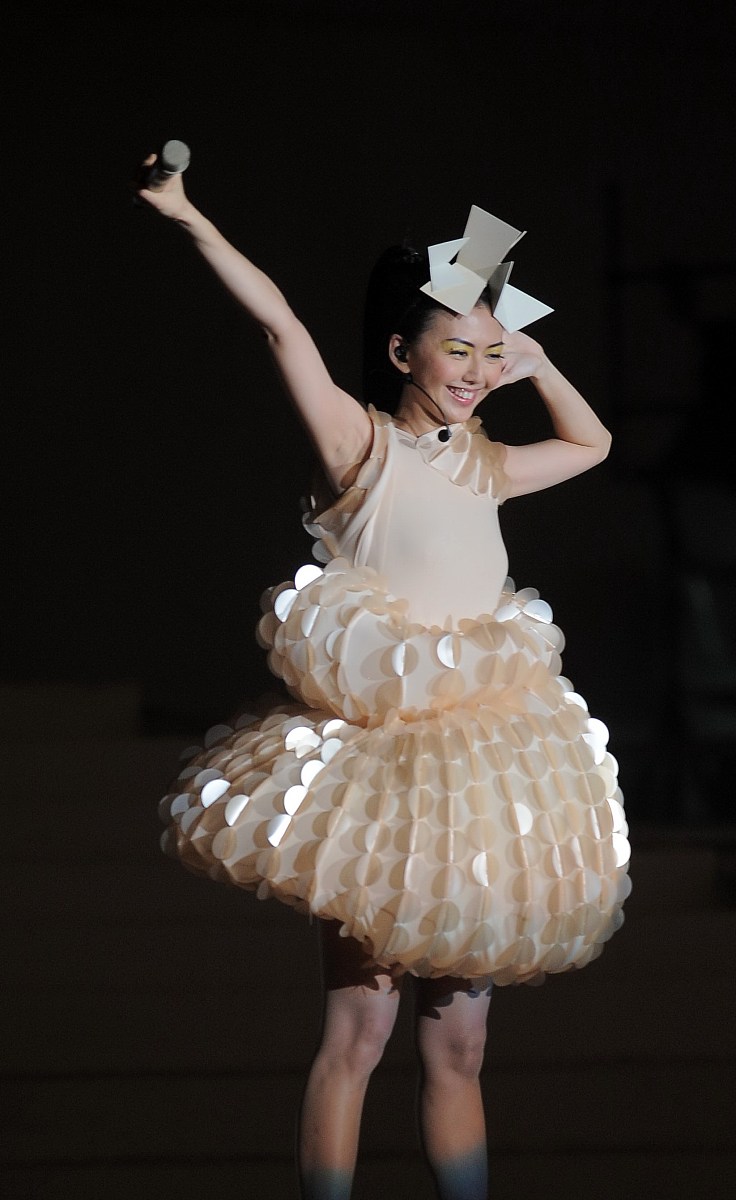 2010年8月28日,北京,孙燕姿《答案是》北京演唱会在首都体育馆举行.  