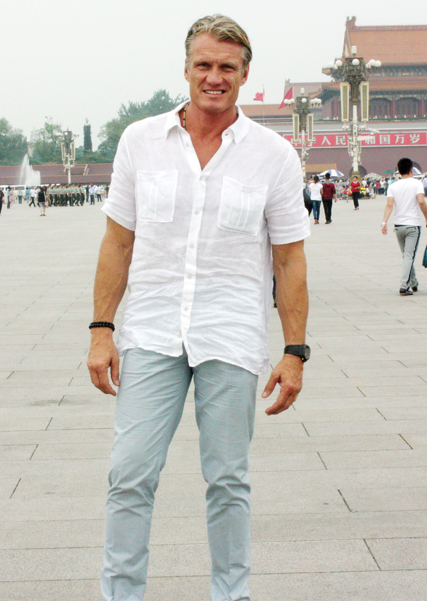 做一份一家5口去北京旅游7天的计划