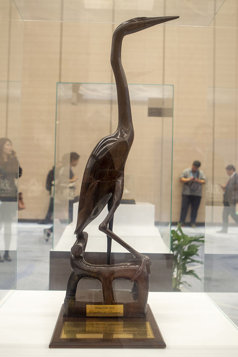 2019年11月6日,上海,第二届中国国际进口博览会(进博会),各国特色展品