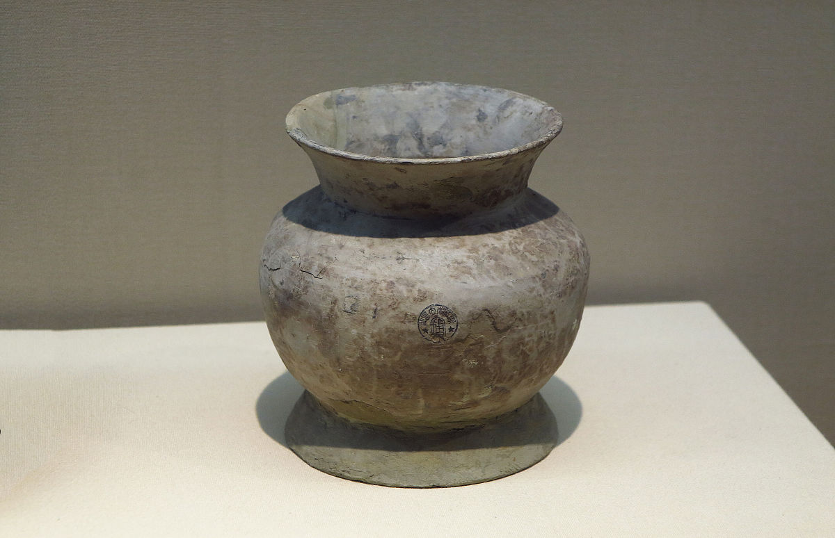 2018年11月18日 陶壶,新石器良渚文化,余杭良渚出土.浙江省博物馆"越