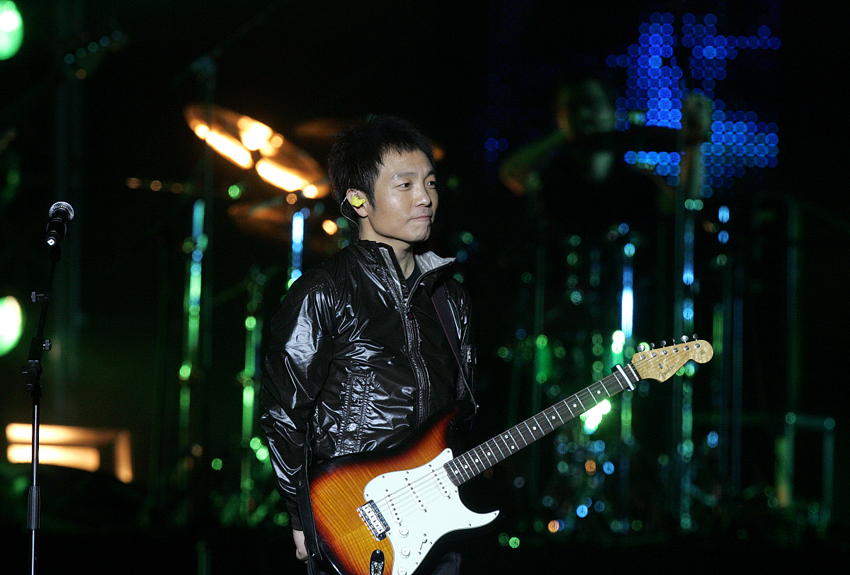 (摄影师要求河南媒体禁止下载使用,请配合谢谢.)  2009年11月21日,洛