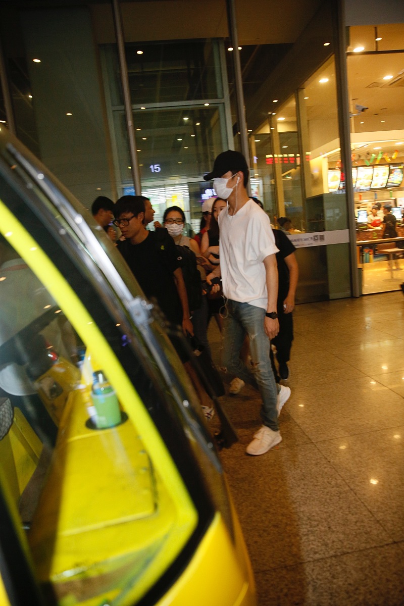 猜字谜：人有它则变大，答案揭晓！