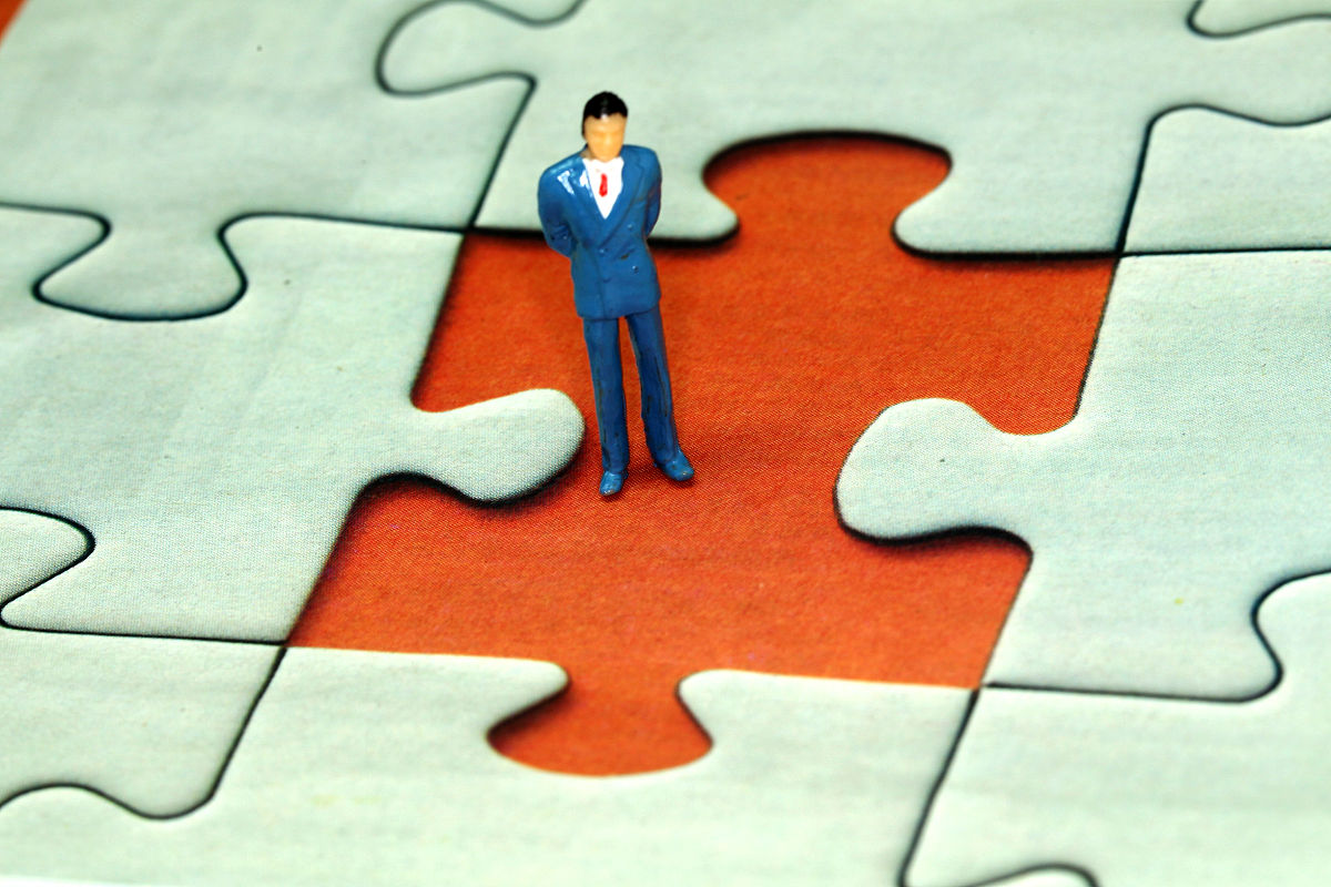 我国监理行业存在的问题及对策：人才、管理、服务和费用