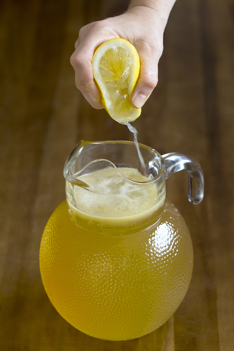 手打柠蜜的做法 - 清凉解渴，自己动手更健康