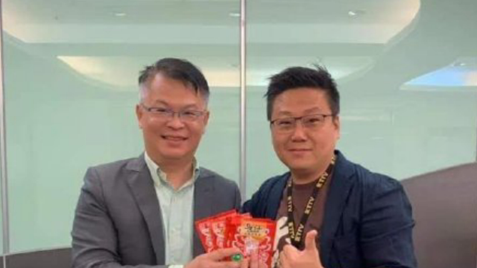 榨菜哥谈茶叶蛋五粮液梗:有时为节目效果,网友:又想吃榨菜了呗