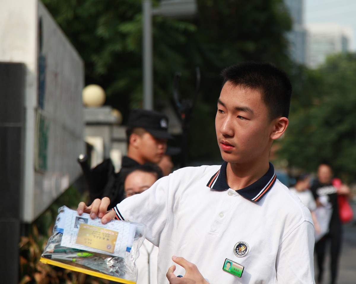 狼人杀预言家识别技巧：如何分辨真假预言家