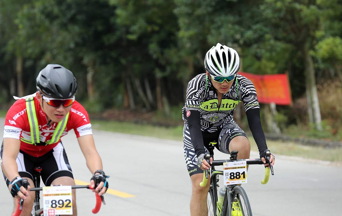 广西高中毕业生升读中专学校：机遇与挑战