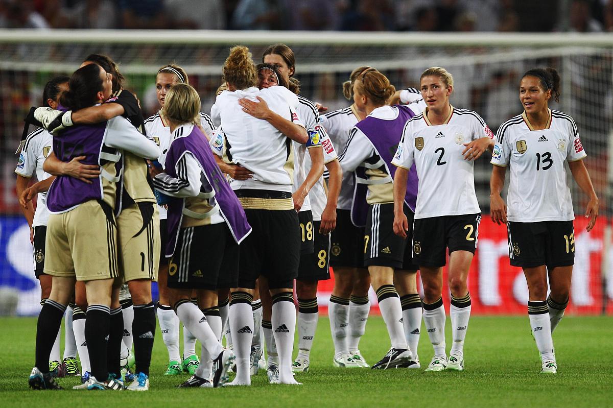 2011年7月5日,门兴格拉德巴赫,2011女足世界杯a组,德国4-2法国.***_**