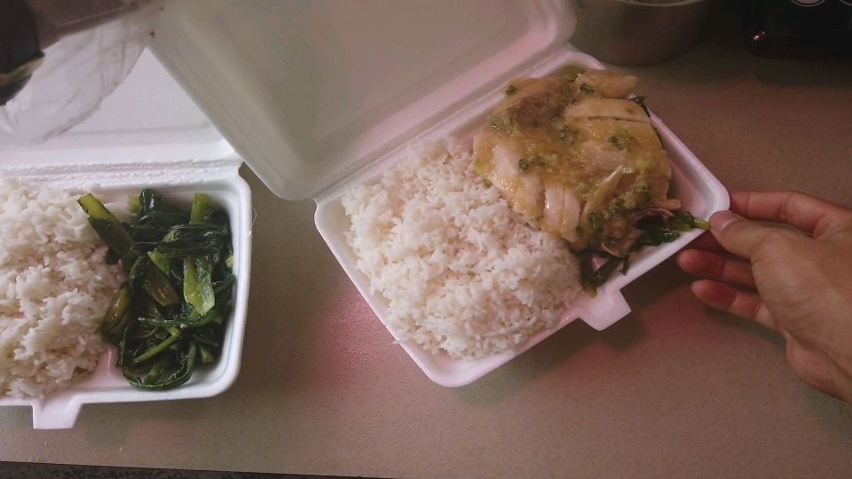 你在快餐店要打包的白切鸡,是这样做出来的,下次还会打包吗?