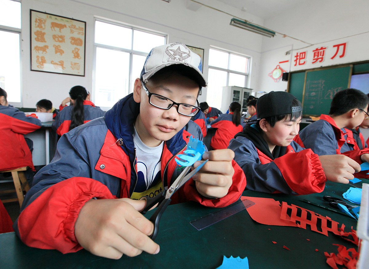 山东广播电视学校新闻学专业怎么样？优势、发展方向及就业前景