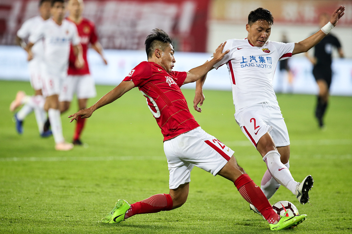 2018中超第28轮:广州恒大淘宝4-5上海上港